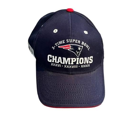 New England Patriots Navy NFL Triple Super Bowl Cap New Unworn - Picture 1 of 7